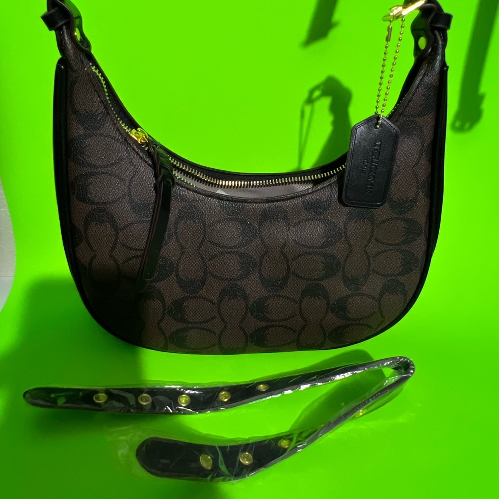 Elegant Brown Shoulder Bag